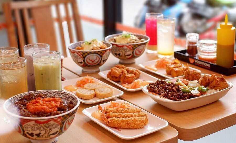 Enak dan Hemat, 8 Resto Cepat Saji Asal Asia Ini Miliki Ribuan Outlet