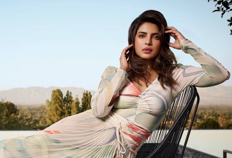 instagram.com/priyankachopra