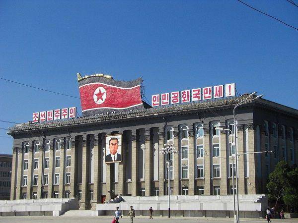 Situasi di sekitar gedung Kim Il Sung Square, Pyongyang, Korea Utara. (Pixabay.com/gfs_mizuta)
