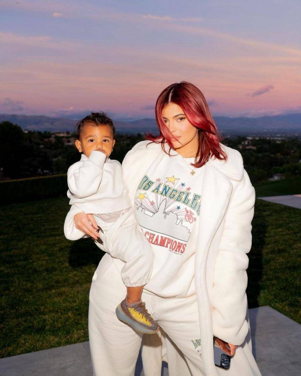 instagram.com/kyliejenner
