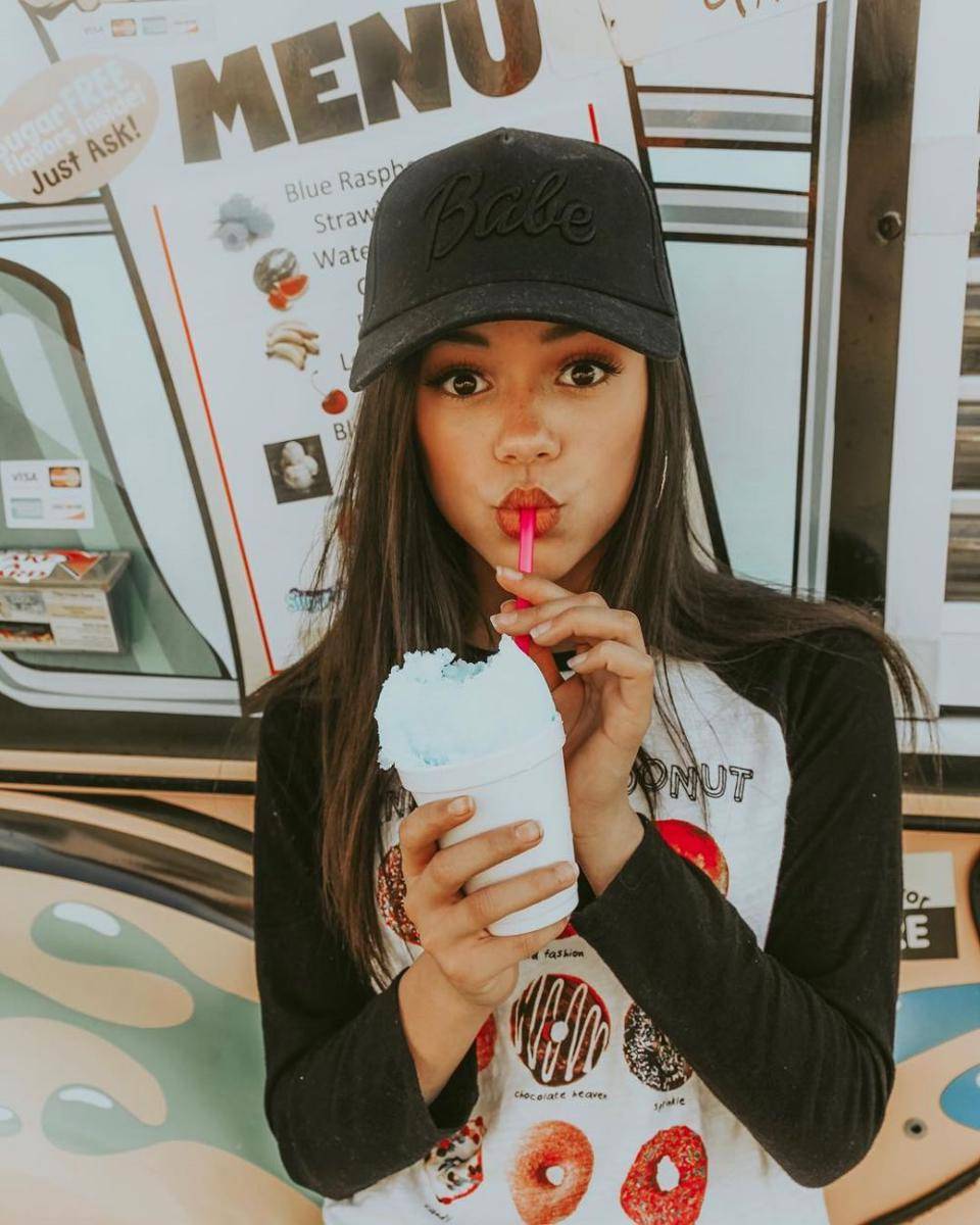 instagram.com/jennaortega
