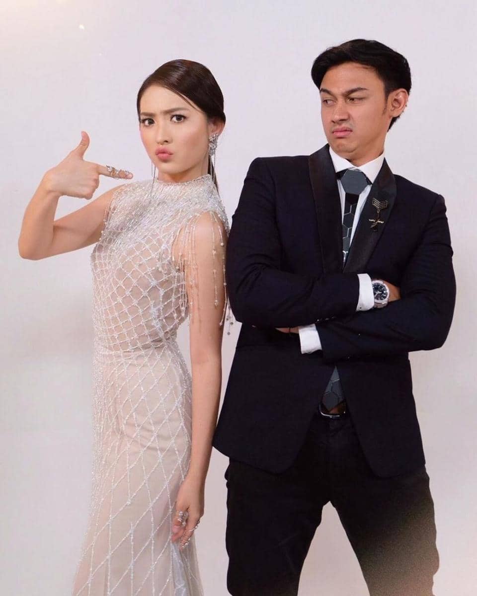 instagram.com/natashawilona12