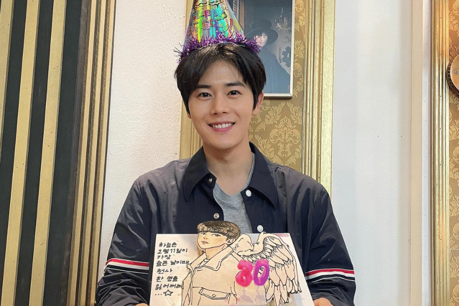 Genap 30 Tahun, 10 Potret Kim Dong Jun yang Makin Memesona