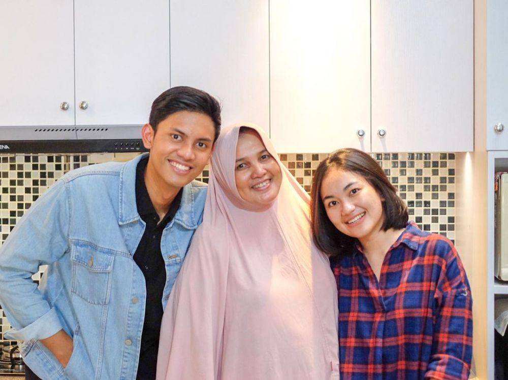 Instagram.com/ibnuwardani