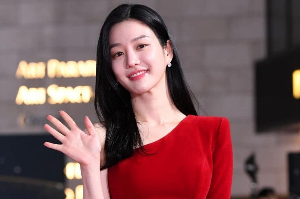 10 Potret Terbaru Lee Yoo Bi, Pemeran Eo Ri di KDrama Joseon Exorcist