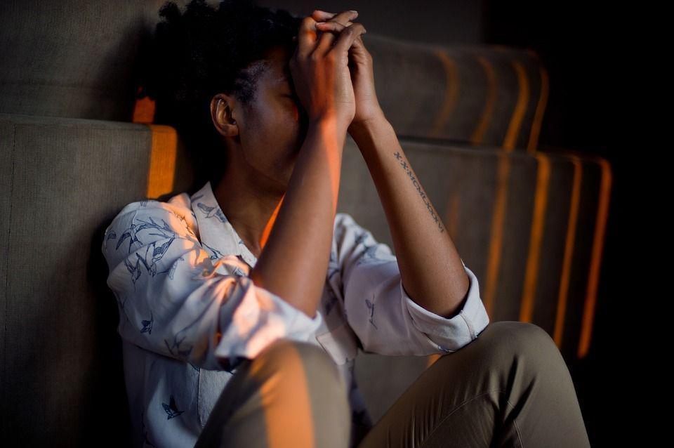 Hati-hati, Ini 6 Tanda Kamu Alami Mental Breakdown