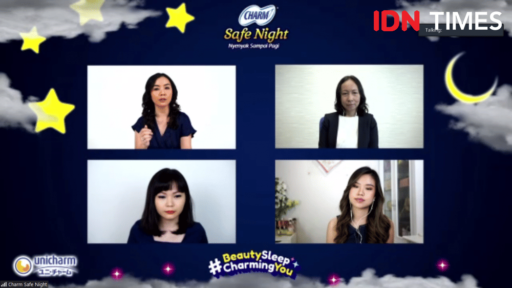 Seluruh narasumber berfoto bersama dalam acara Charm Safe Night Online Talkshow: ‘Gak Takut Bocor, Tidur Lelap Untuk Kulit Wajah Cerah’. 19 Februari 2021. IDN Times/M. Tarmizi Murdianto