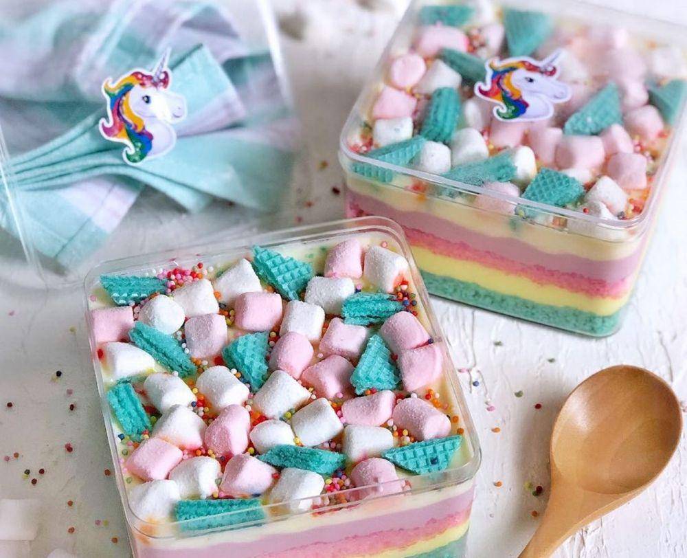 dessert box (instagram.com/yackikuka)