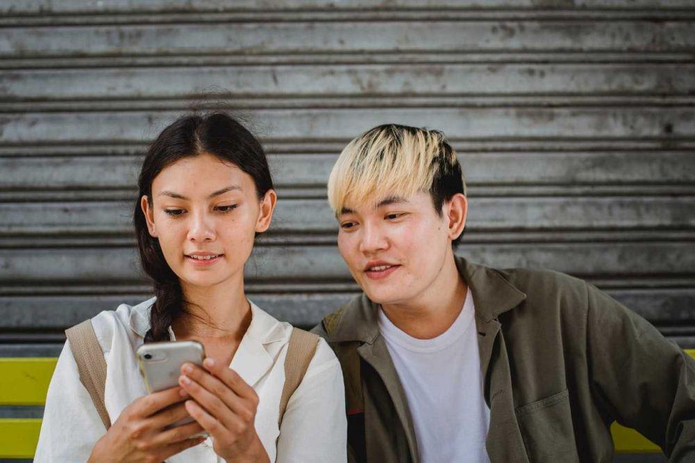 5 Taktik Keliru Mendapatkan Perhatian Gebetan yang Baru Putus