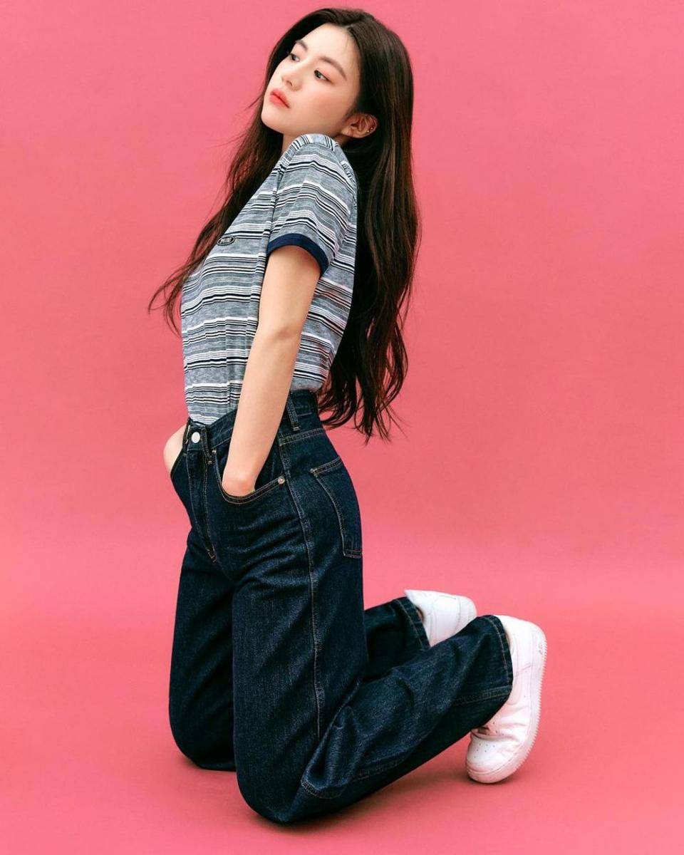 Instagram.com/goyounjung/