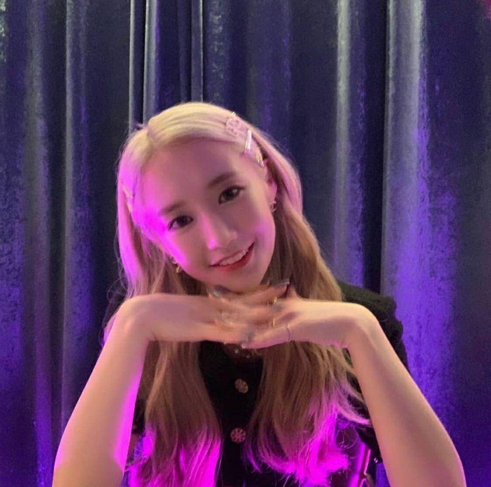 instagram.com/purplekiss_official