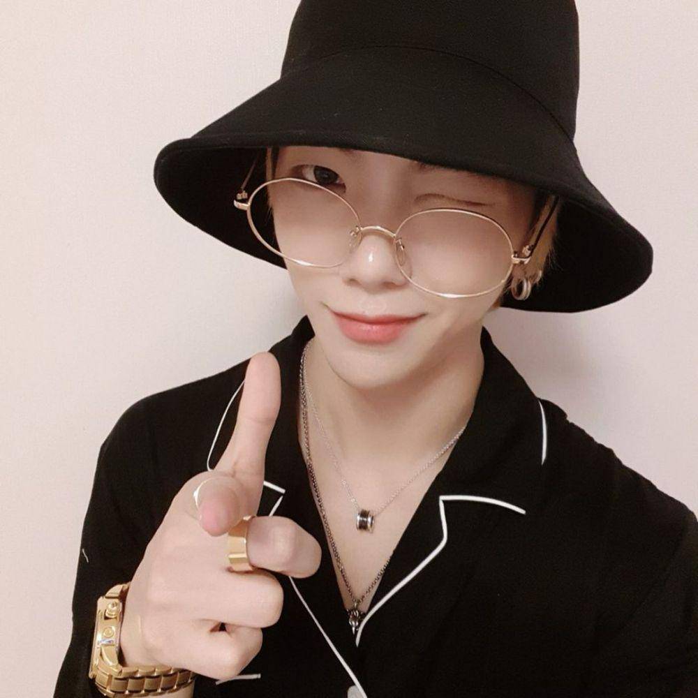 instagram.com/argon_official_