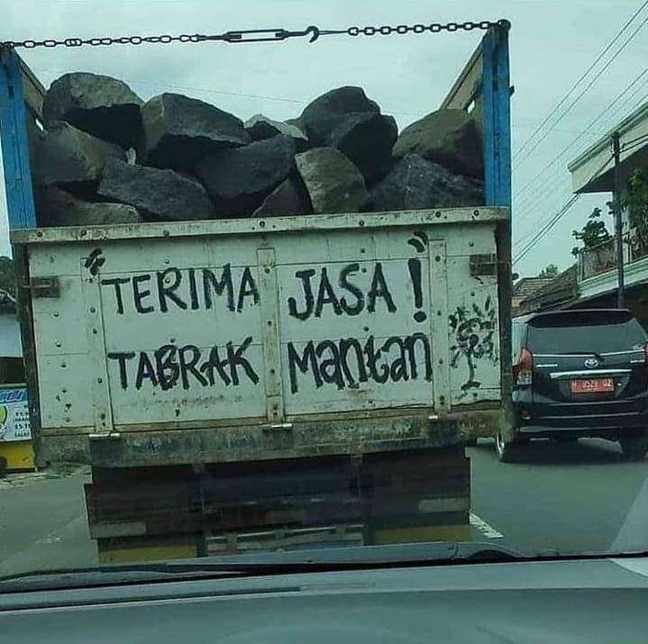 instagram.com/meme_ngakak.receh