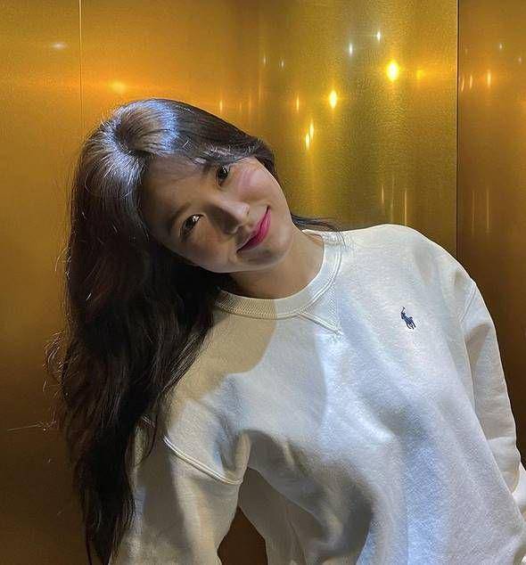 instagram.com/yerimiese/