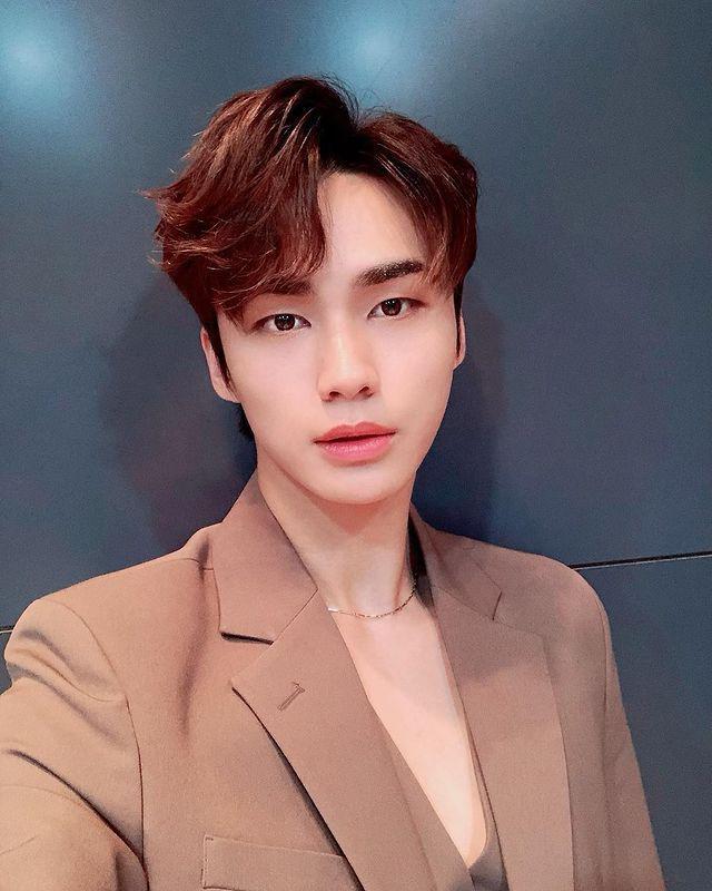 instagram.com/dongkiz_dy