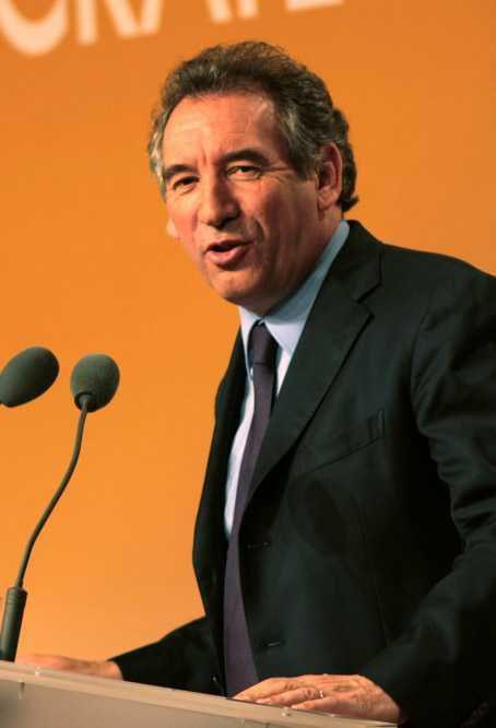 Francois Bayrou, walikota Pau. (Wikimedia.org/Guernonprez)