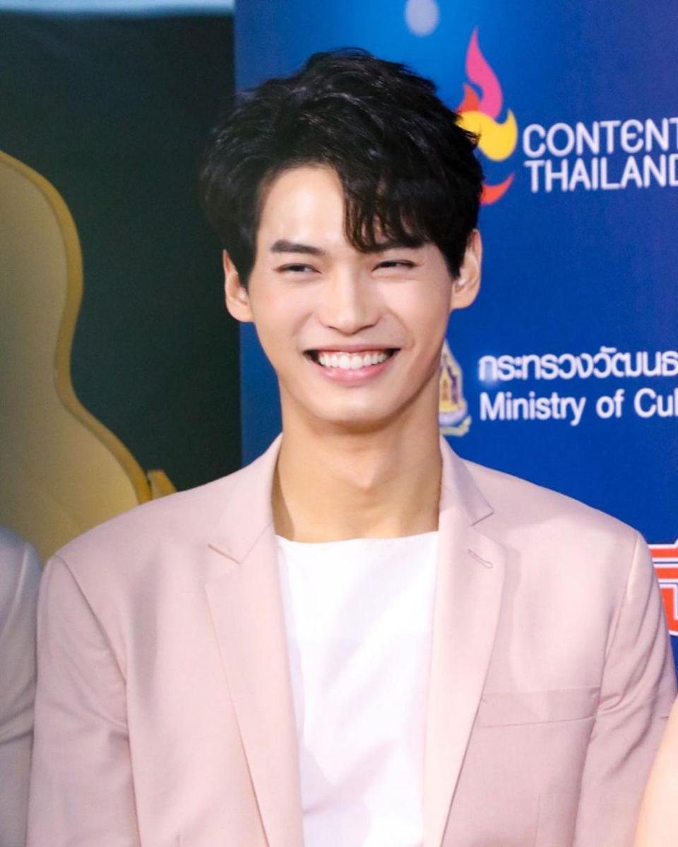 instagram.com/winmetawin