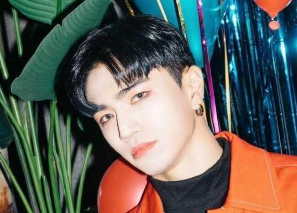 9 potret menawan taehwan, leader vanner yang karismatik