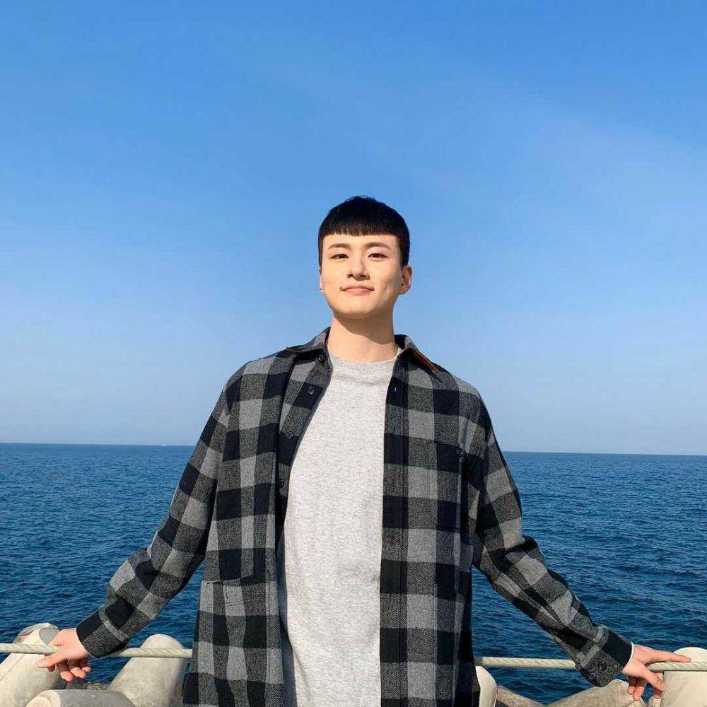 Instagram.com/seungho__shin
