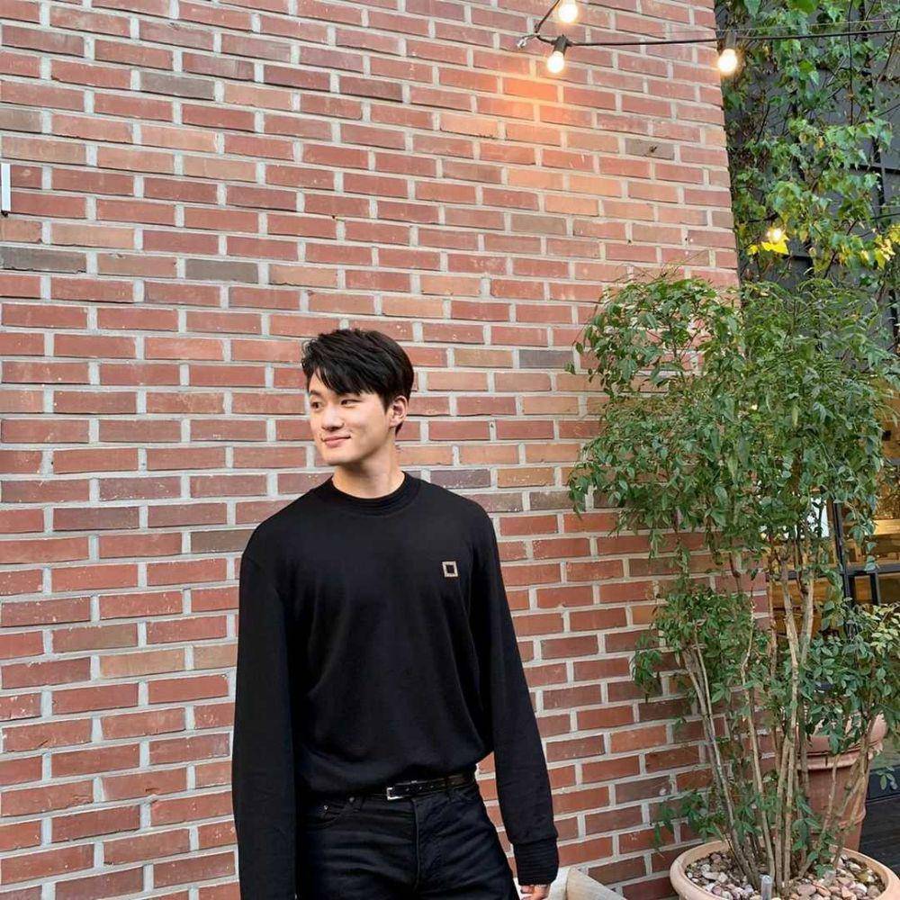 Instagram.com/seungho__shin