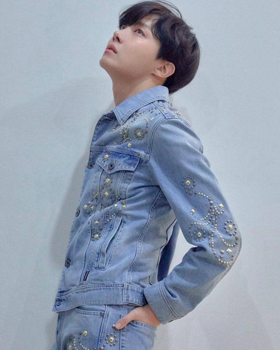 Instagram.com/bts_jhope