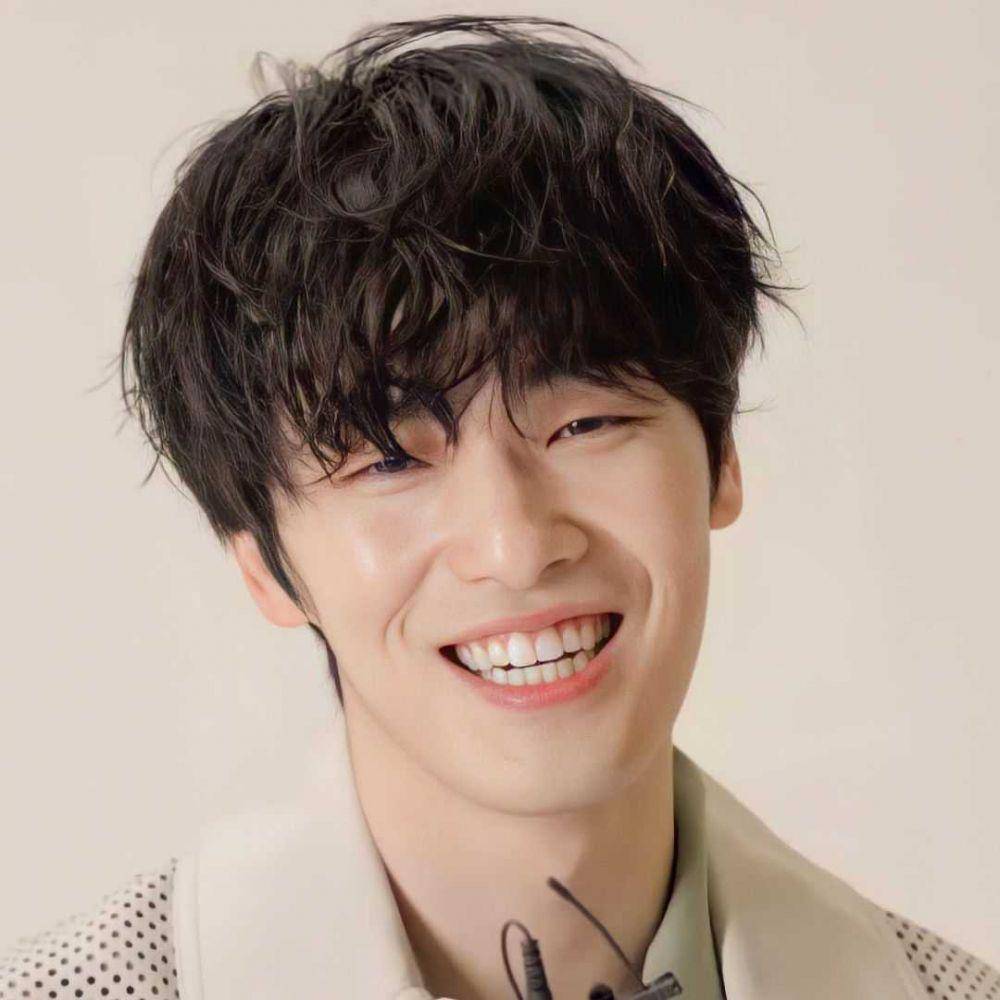 instagram.com/jhk0405.momo