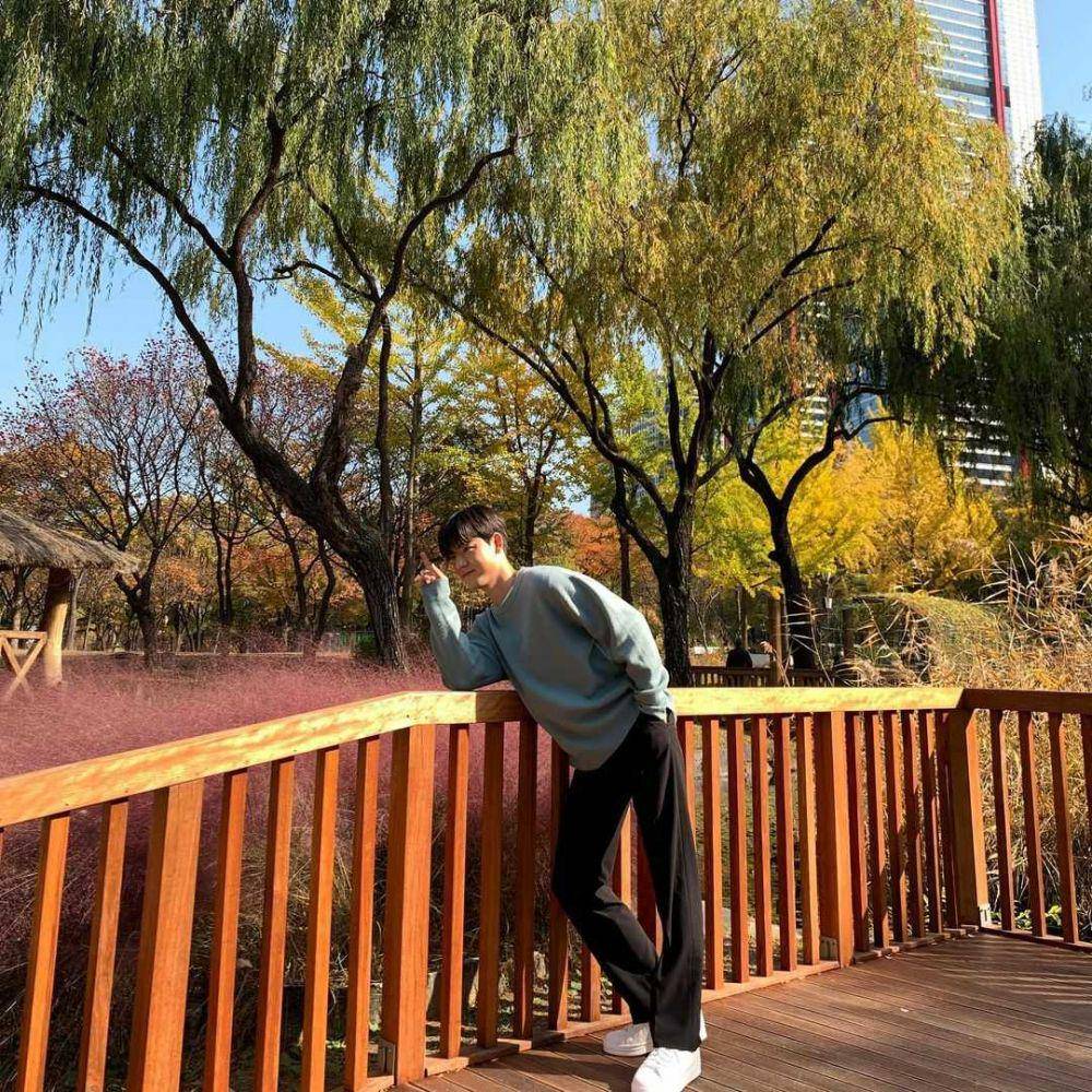 instagram.com/bxbxbxbxb_