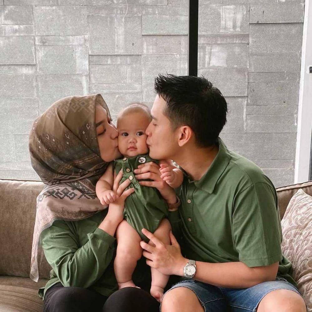 Instagram.com/keeneatharrazka