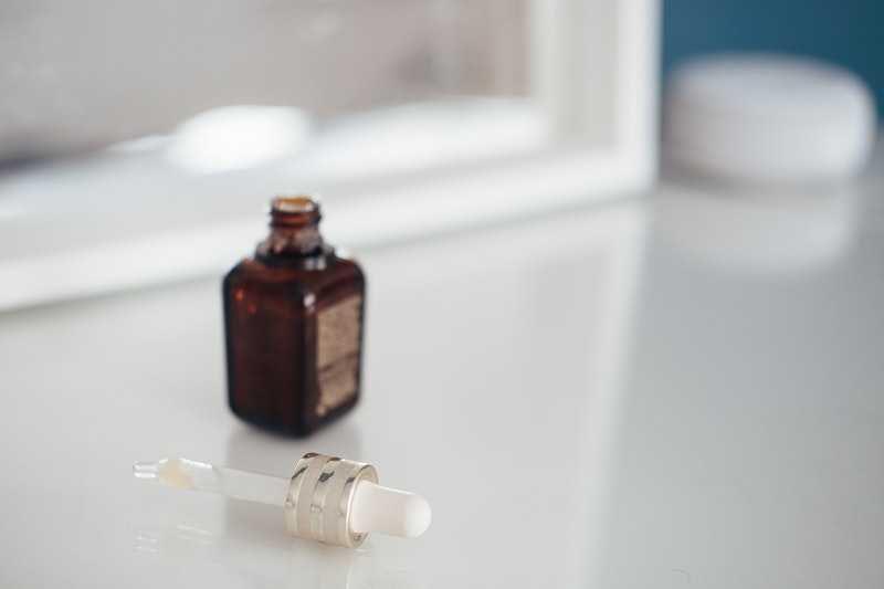 5 Rekomendasi Serum Wajah Pria dengan Niacinamide, Bye Kulit Kusam!