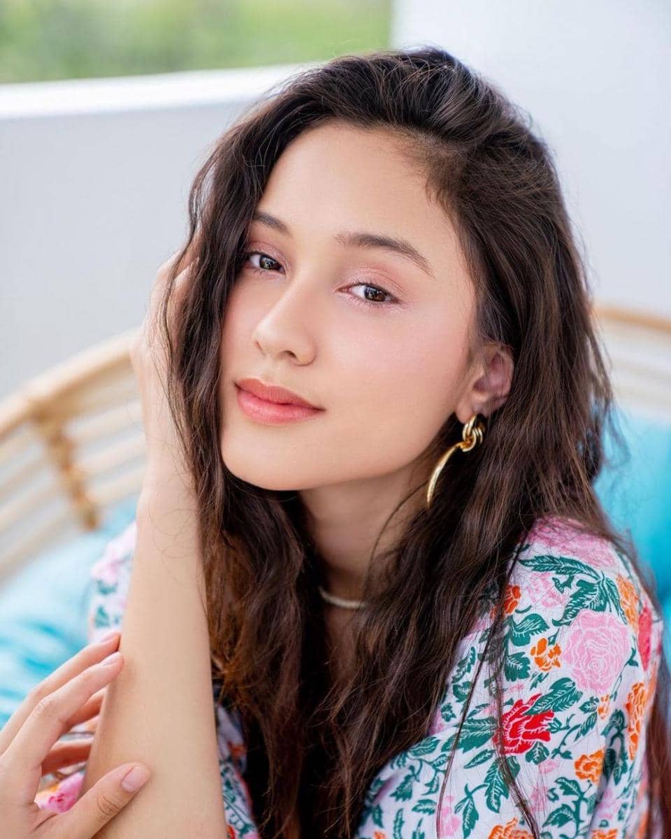 instagram.com/yasminnapper