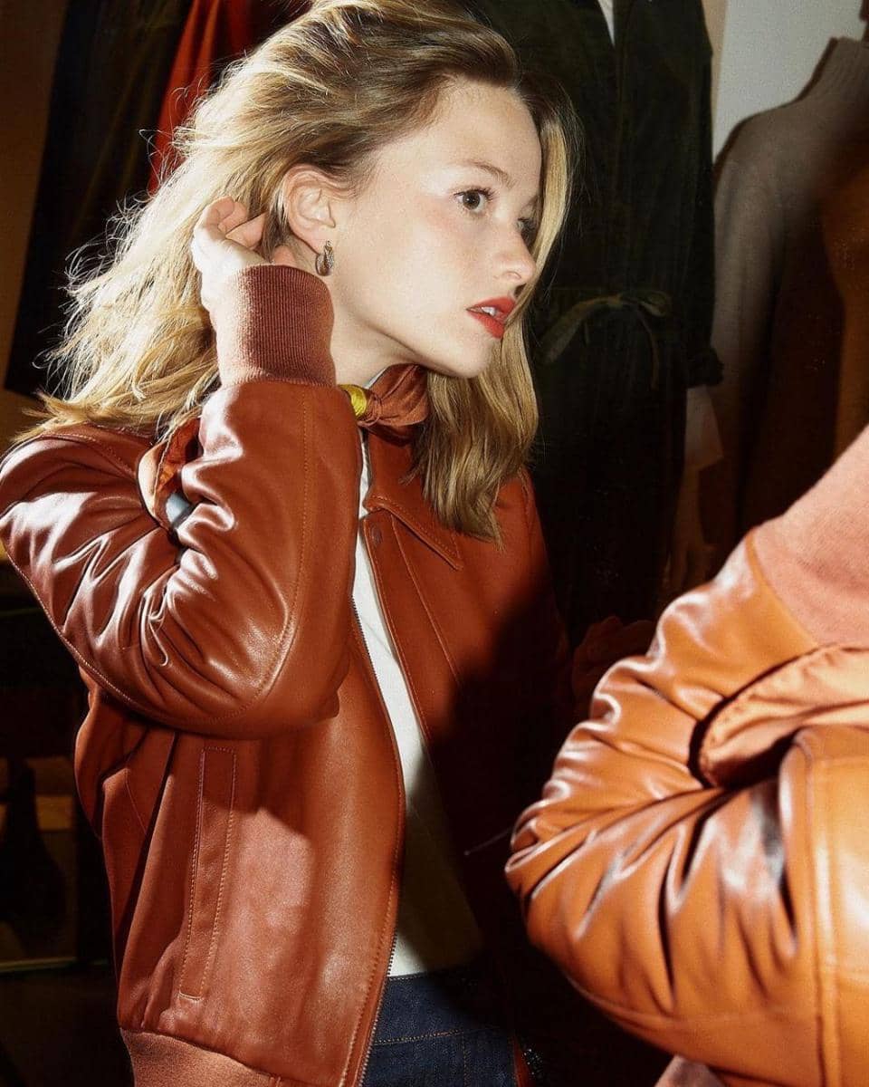 instagram.com/camilleyolaine