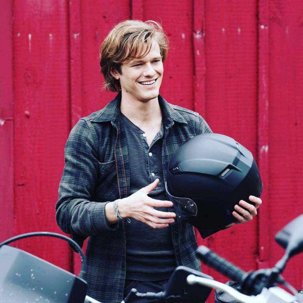 instagram.com/lucastill