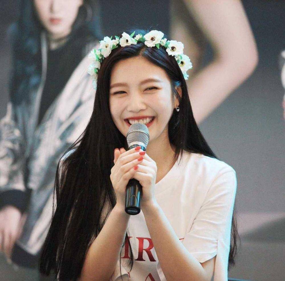Instagram.com/joyredvelvet.parksooyoung