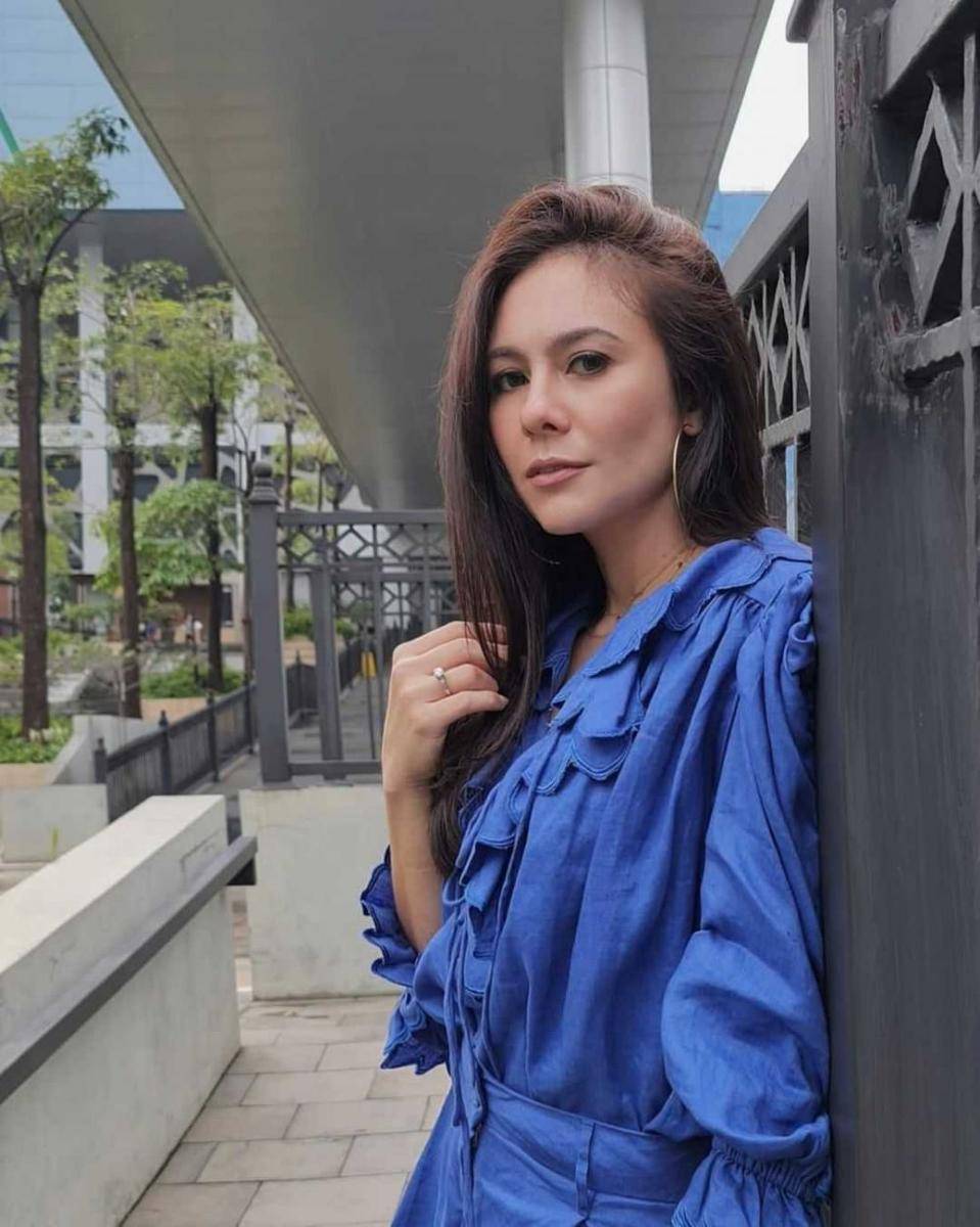 Wulan Guritno  (instagram.com/wulanguritno)