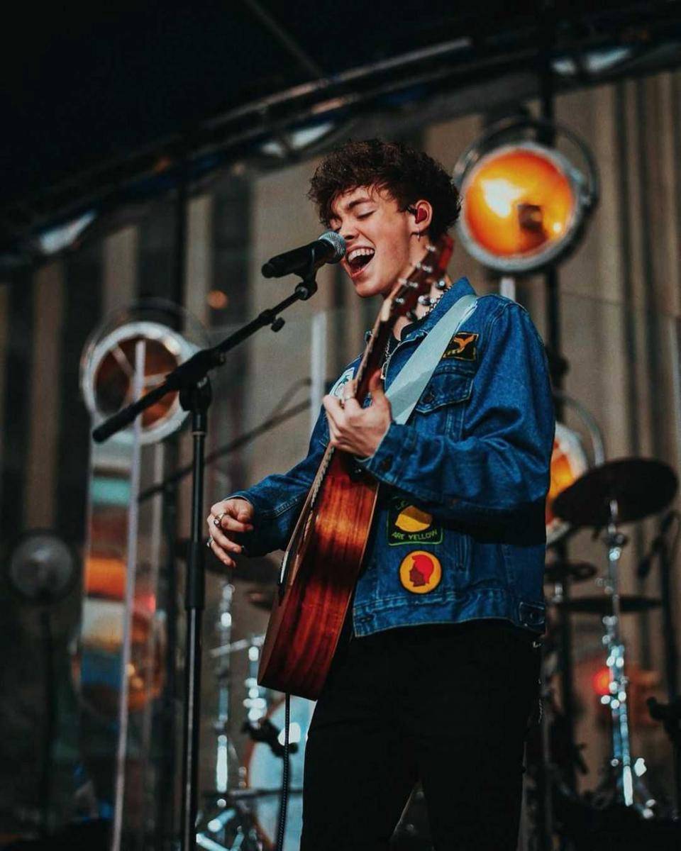Instagram.com/imzachherron