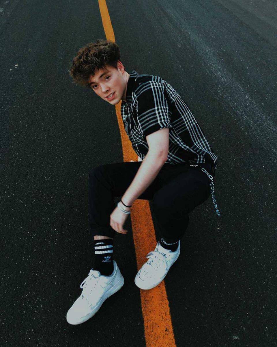 Instagram.com/imzachherron
