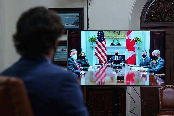 Pertemuan antara Presiden Amerika Serikat, Joe Biden, dengan Perdana Menteri Kanada, Justin Trudeau, lewat pertemuan virtual pada hari Selasa, 23 Februari 2021, waktu setempat. (Twitter.com/justinpjtrudeau)
