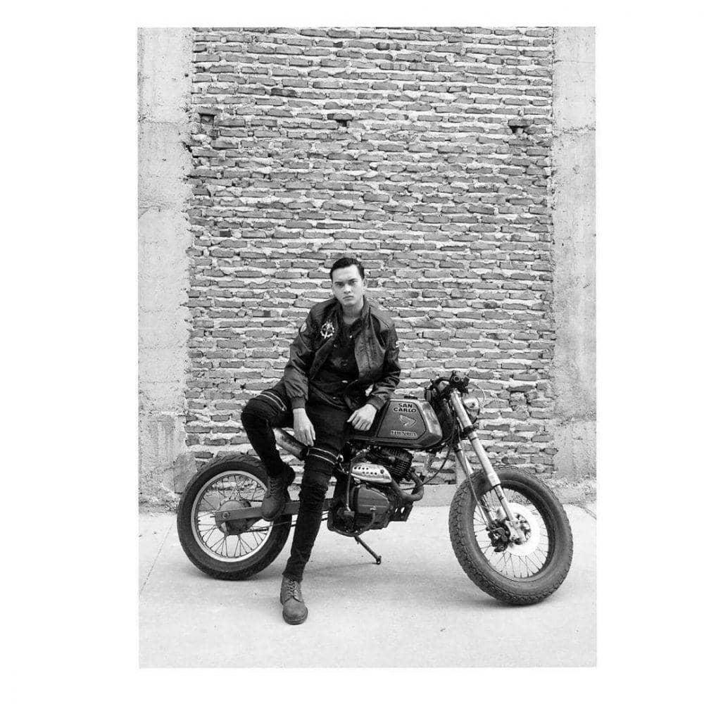 Instagram.com/ikbalfauzi_