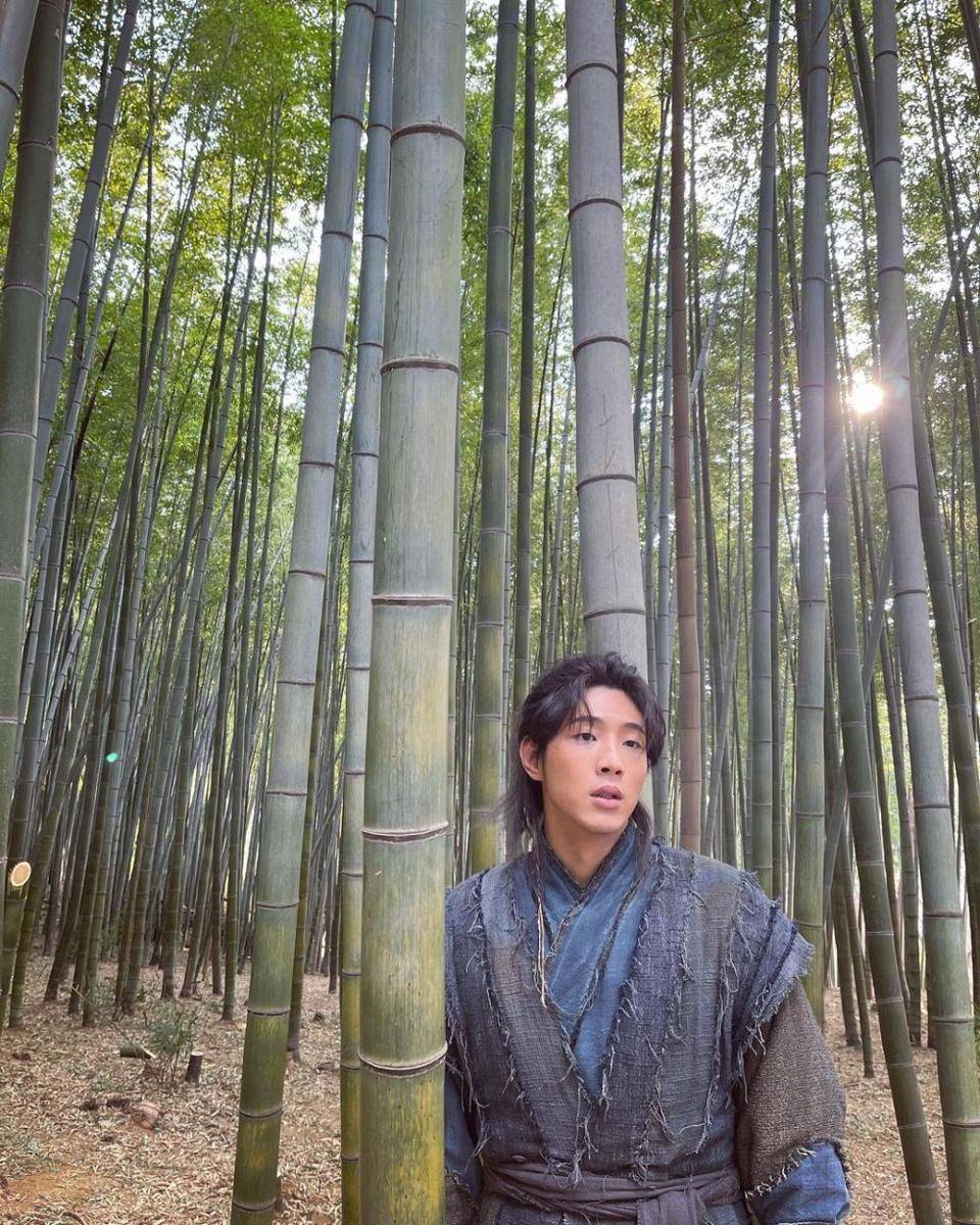 Instagram.com/actor_jisoo