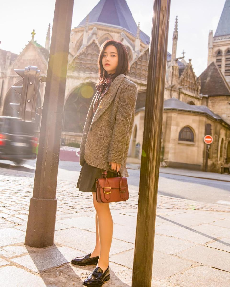 instagram.com/songyun.tan