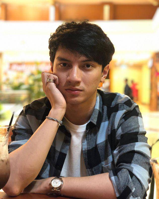 instagram.com/farhanrasyidd
