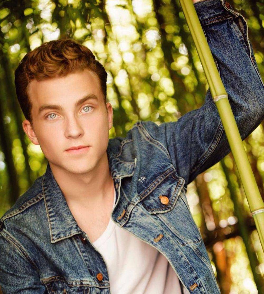 instagram.com/jordanelsass
