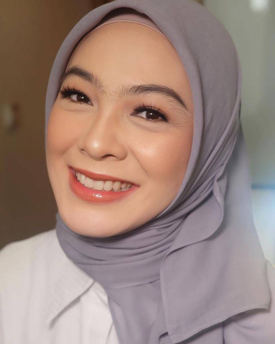 instagram.com/dianayulestari
