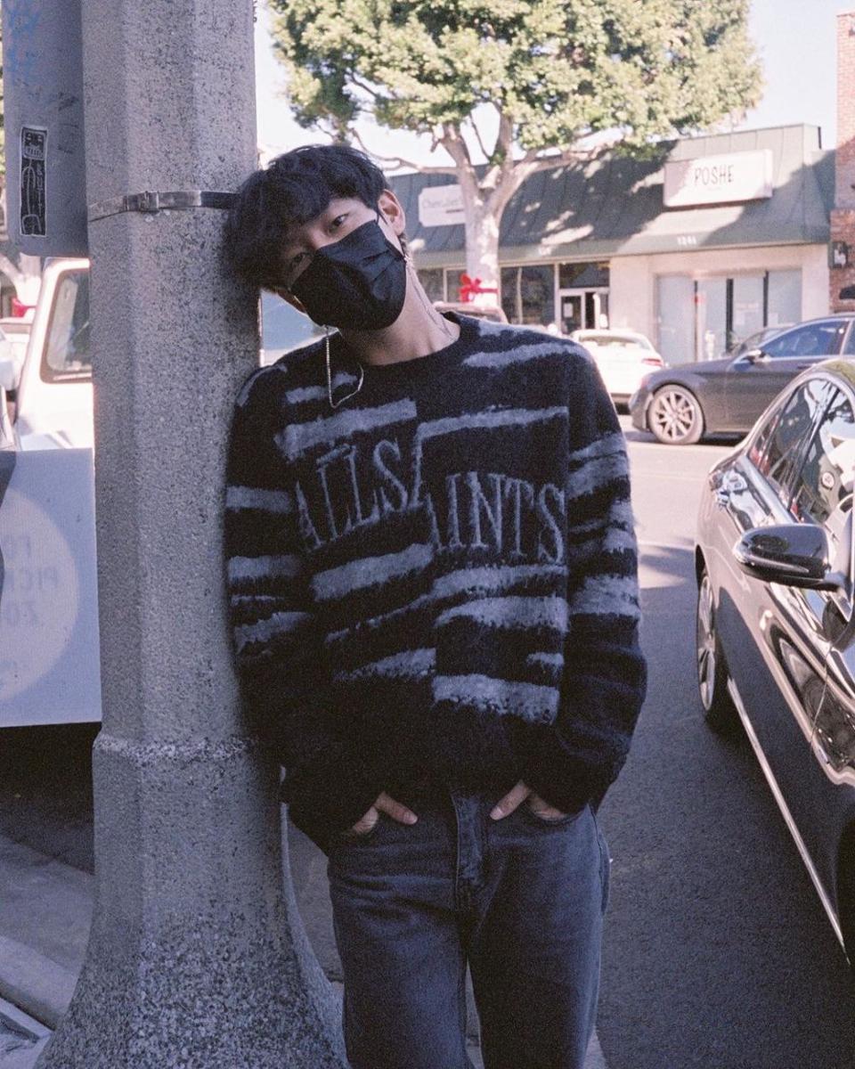 instagram.com/iwoosung