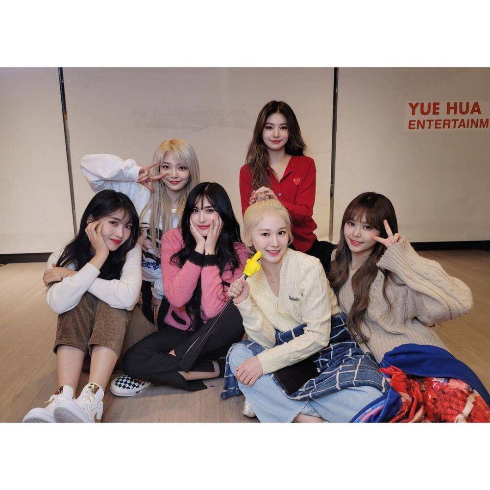 instagram.com/official_everglow