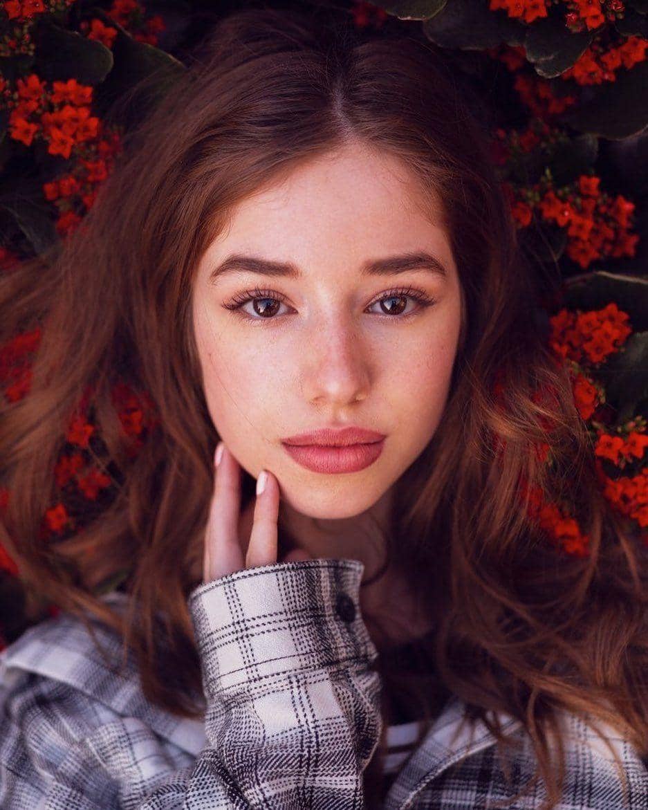 instagram.com/kayladivenere