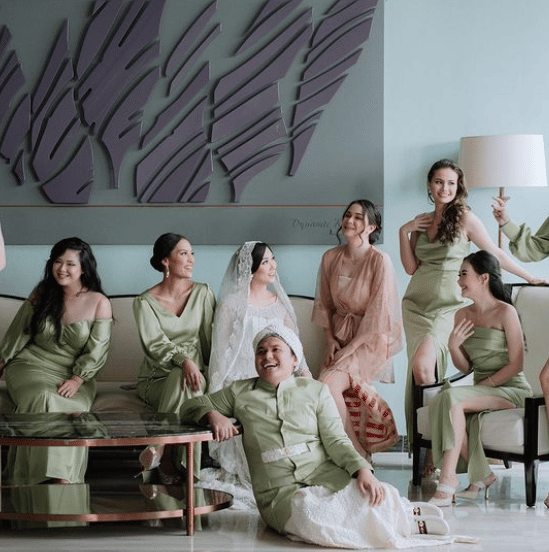 instagram.com/keanuagl