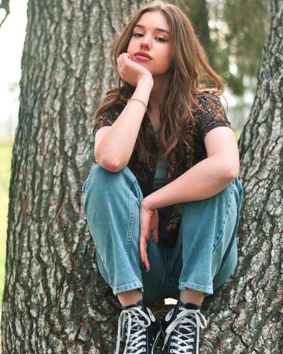 instagram.com/kayladivenere