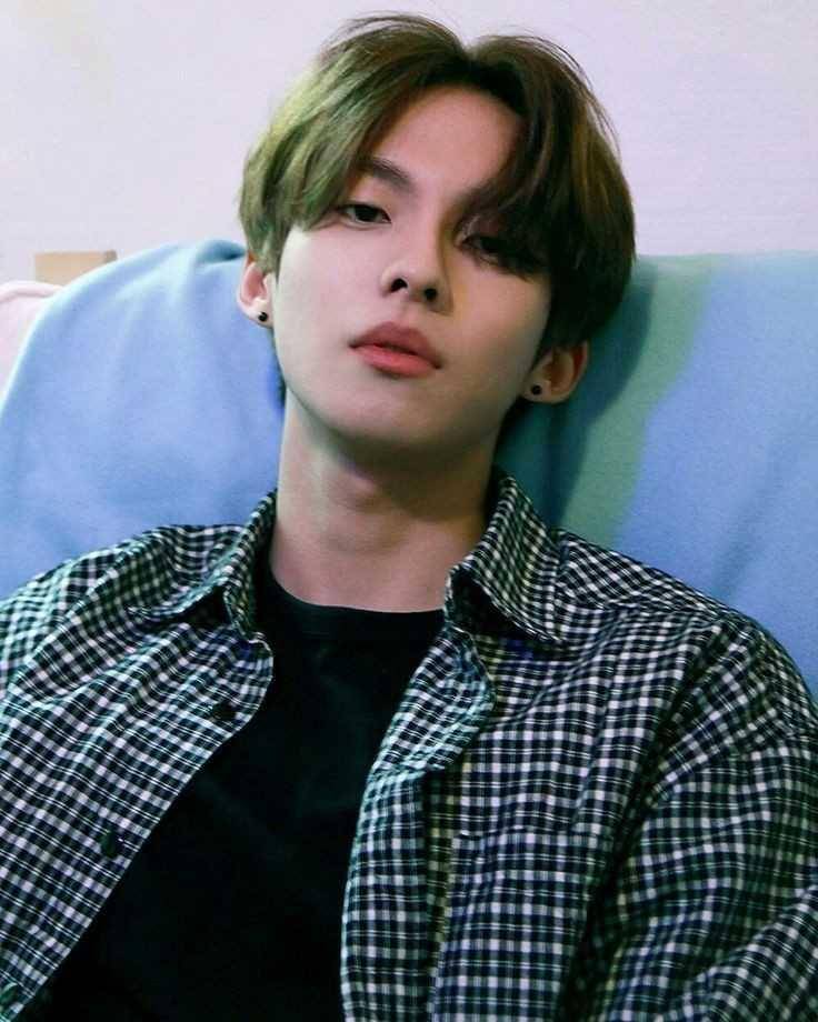 twitter.com/ddunyeong