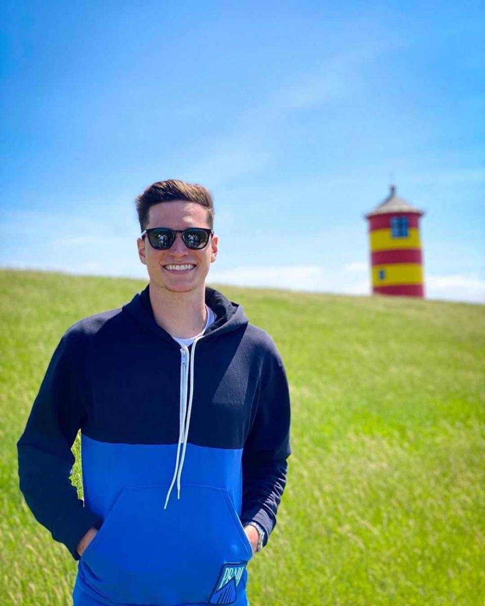 instagram.com/draxlerofficial
